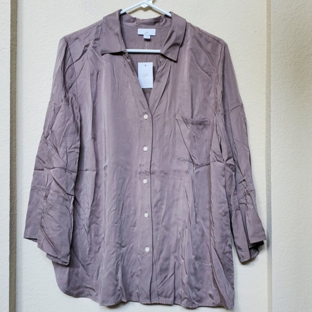 J. Jill Blouse Button-Up NWT.  Size Large